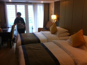 Cruise Room